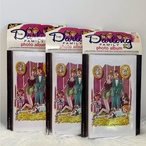 (168)Vintage Darling Family Photo Album - Pink Illustration Cover